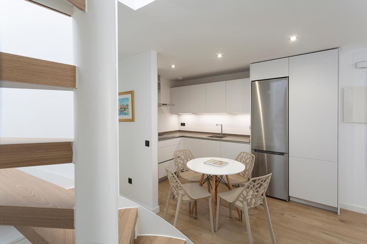 Private & Pool Goyeneta Sevilla Urban Apartment ภายนอก รูปภาพ
